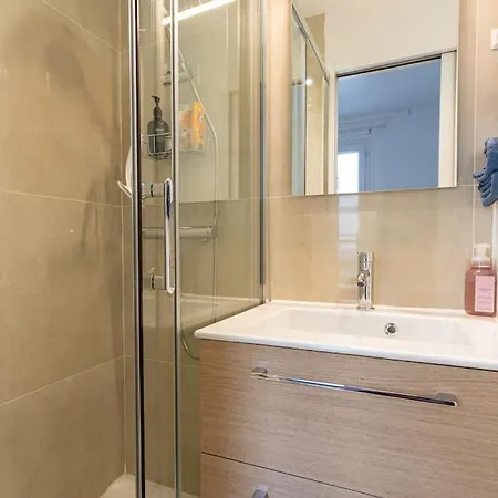 Studio 9eme Arrondissement Proche Montmatre Апартаменты *